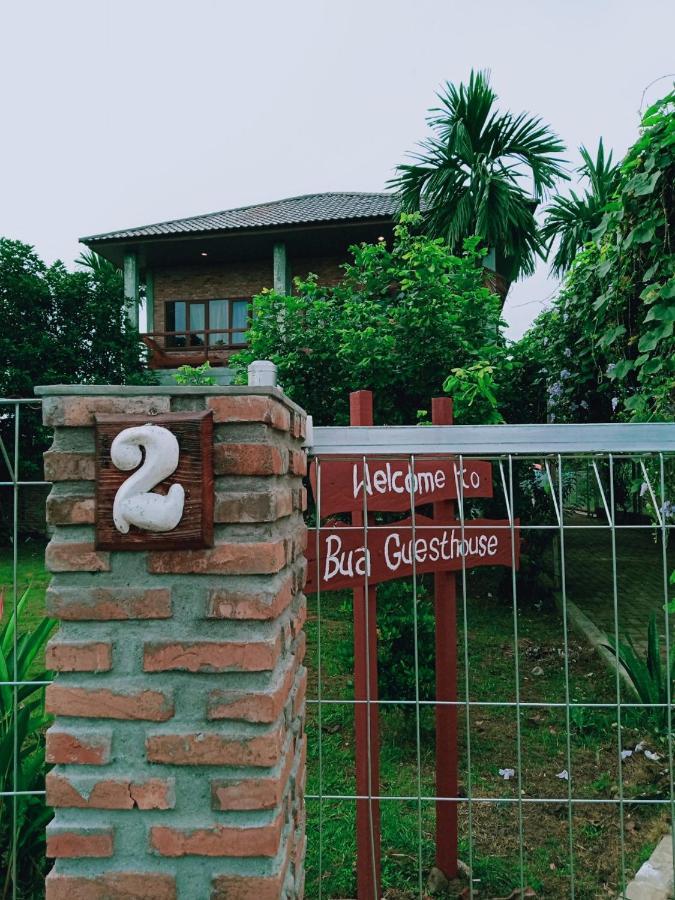 Bua Guest House Medan Extérieur photo