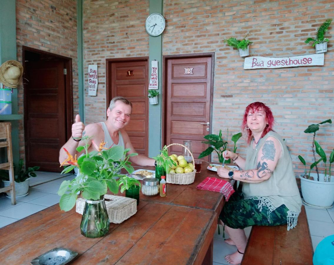 Bua Guest House Medan Extérieur photo