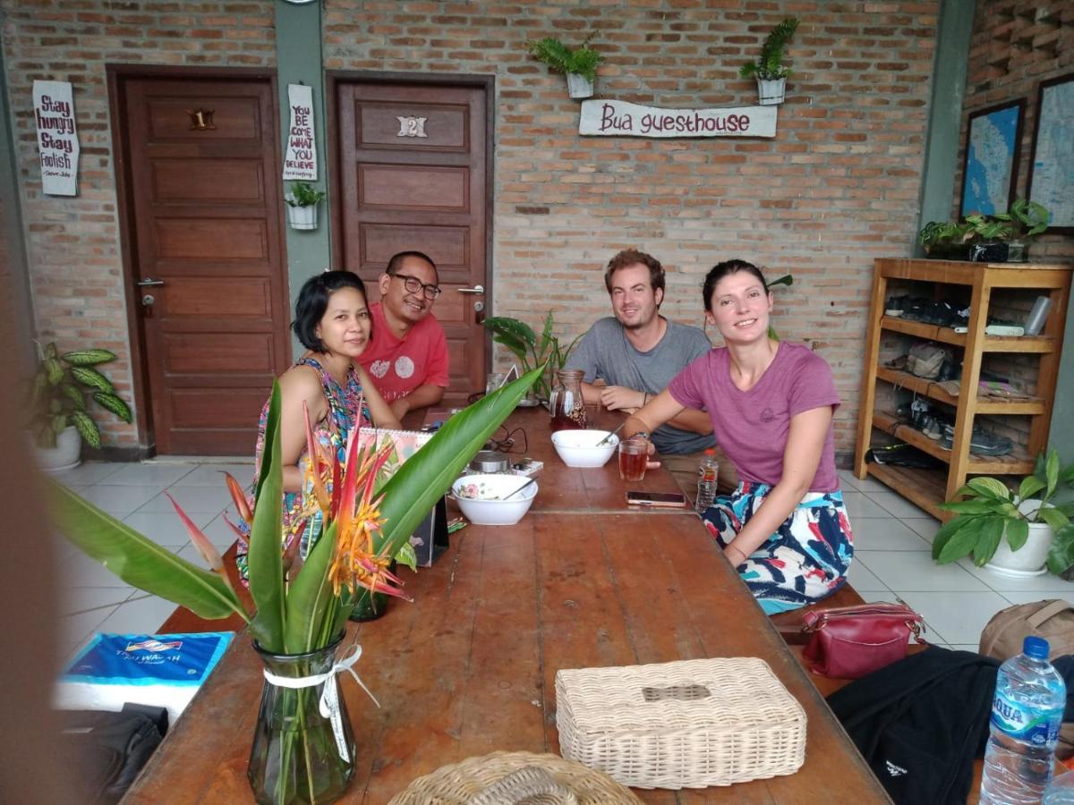 Bua Guest House Medan Extérieur photo