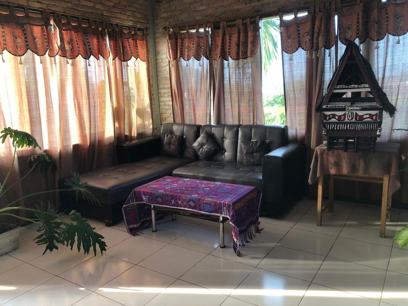 Bua Guest House Medan Extérieur photo