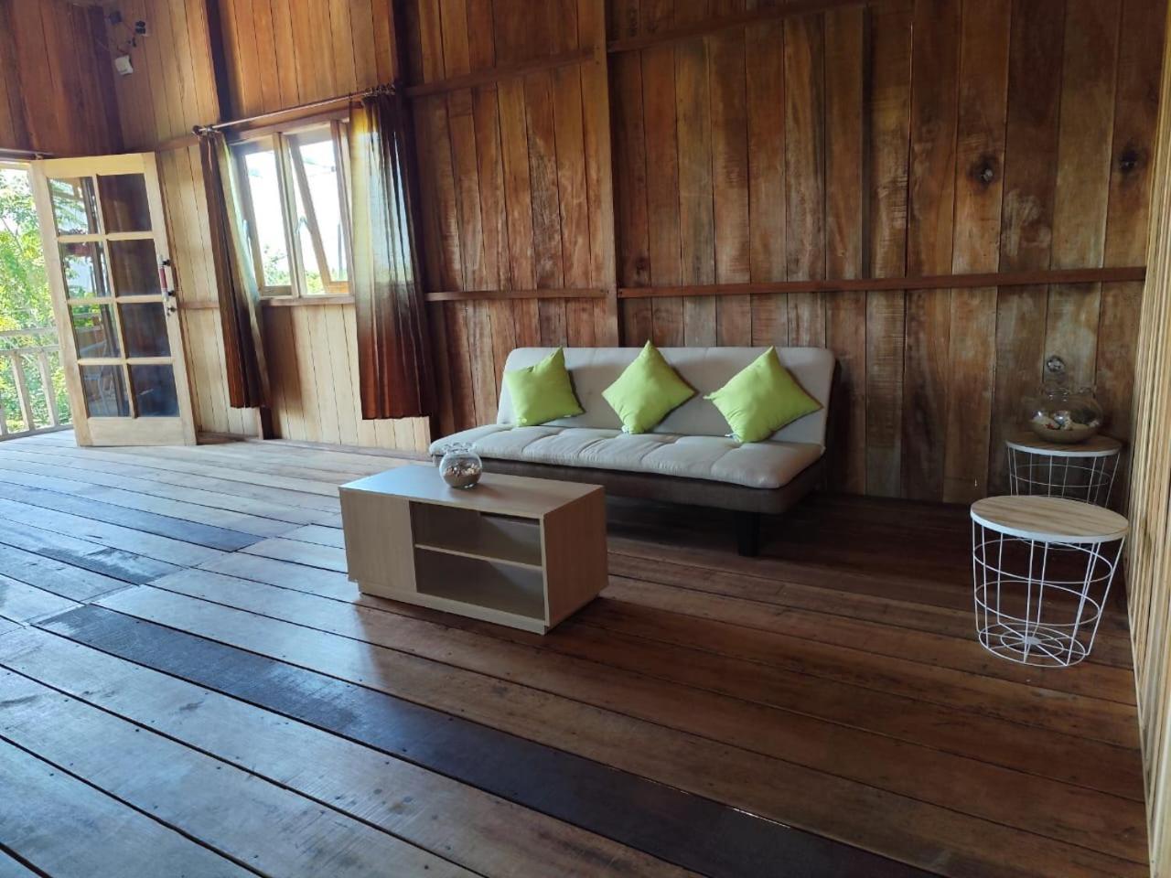 Bua Guest House Medan Extérieur photo