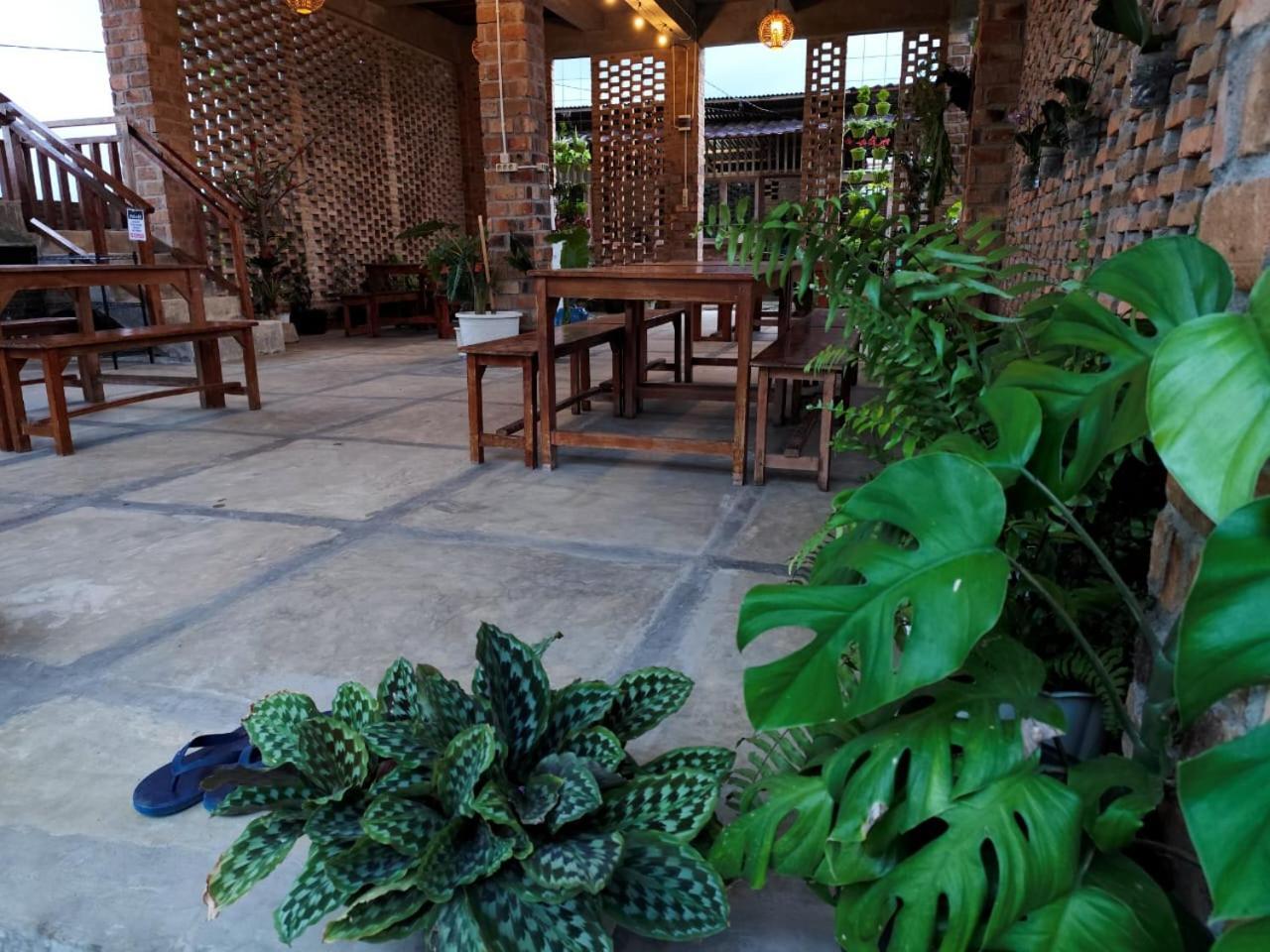 Bua Guest House Medan Extérieur photo